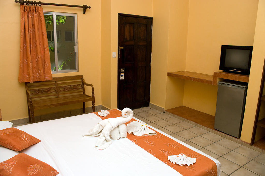 Hotel Lunasol Playa del Carmen Exterior foto