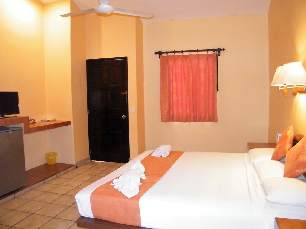 Hotel Lunasol Playa del Carmen Exterior foto